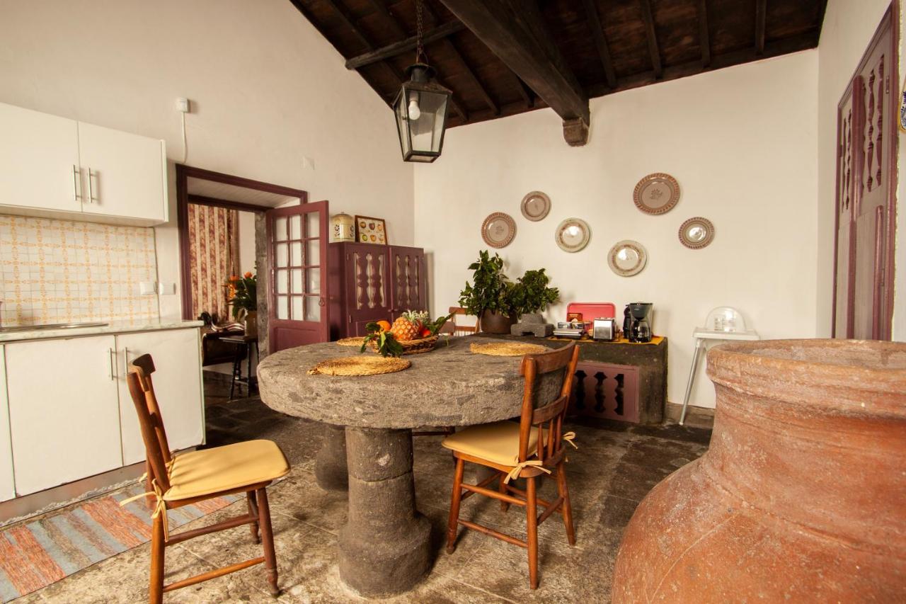Casa Senhora Das Necessidades Ponta Delgada  Luaran gambar
