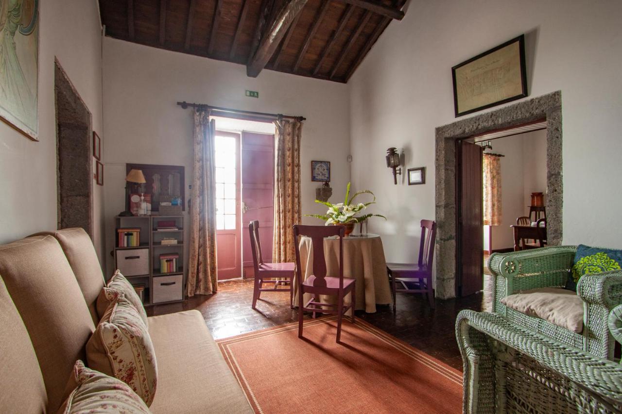 Casa Senhora Das Necessidades Ponta Delgada  Luaran gambar