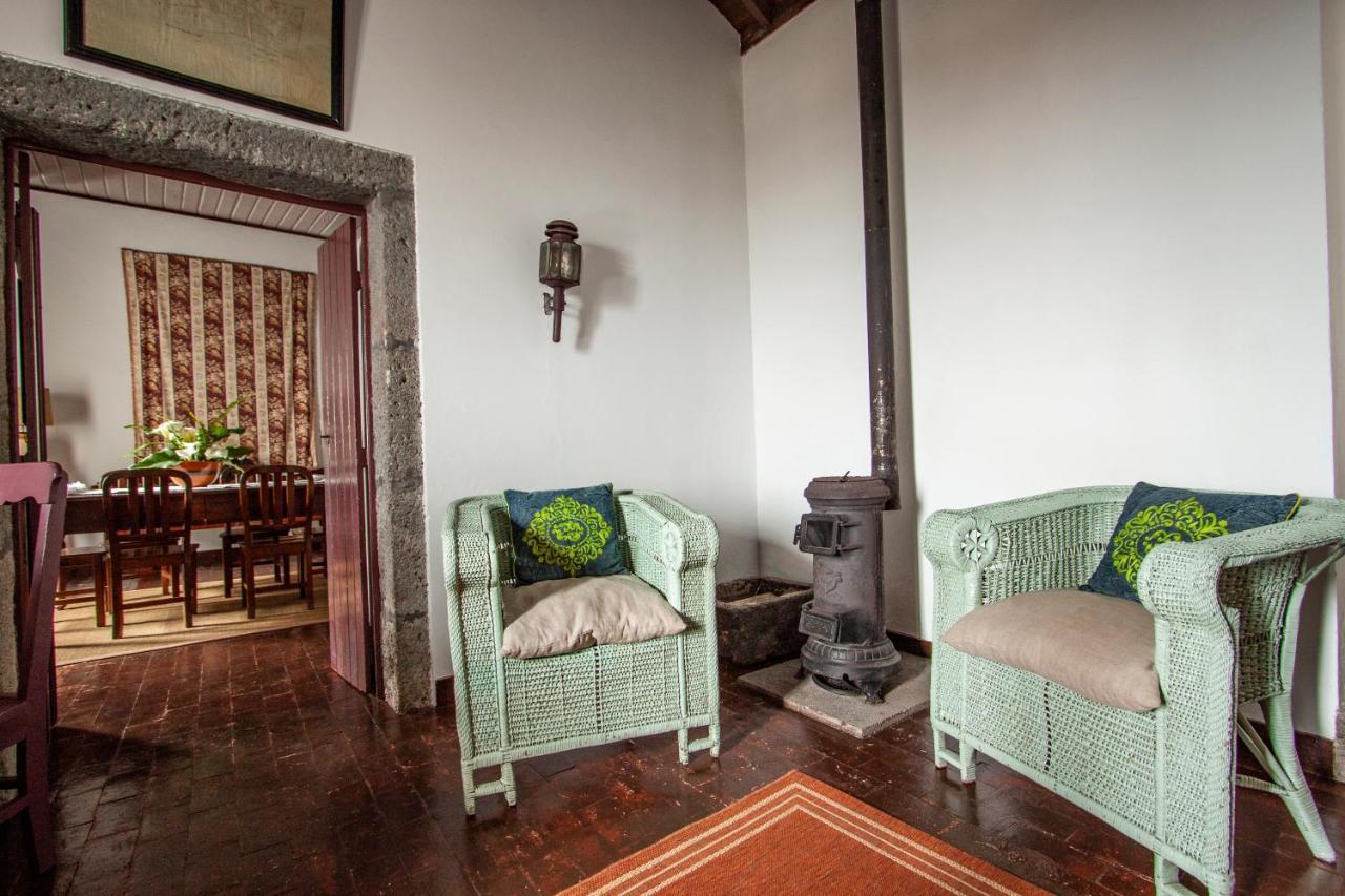 Casa Senhora Das Necessidades Ponta Delgada  Luaran gambar