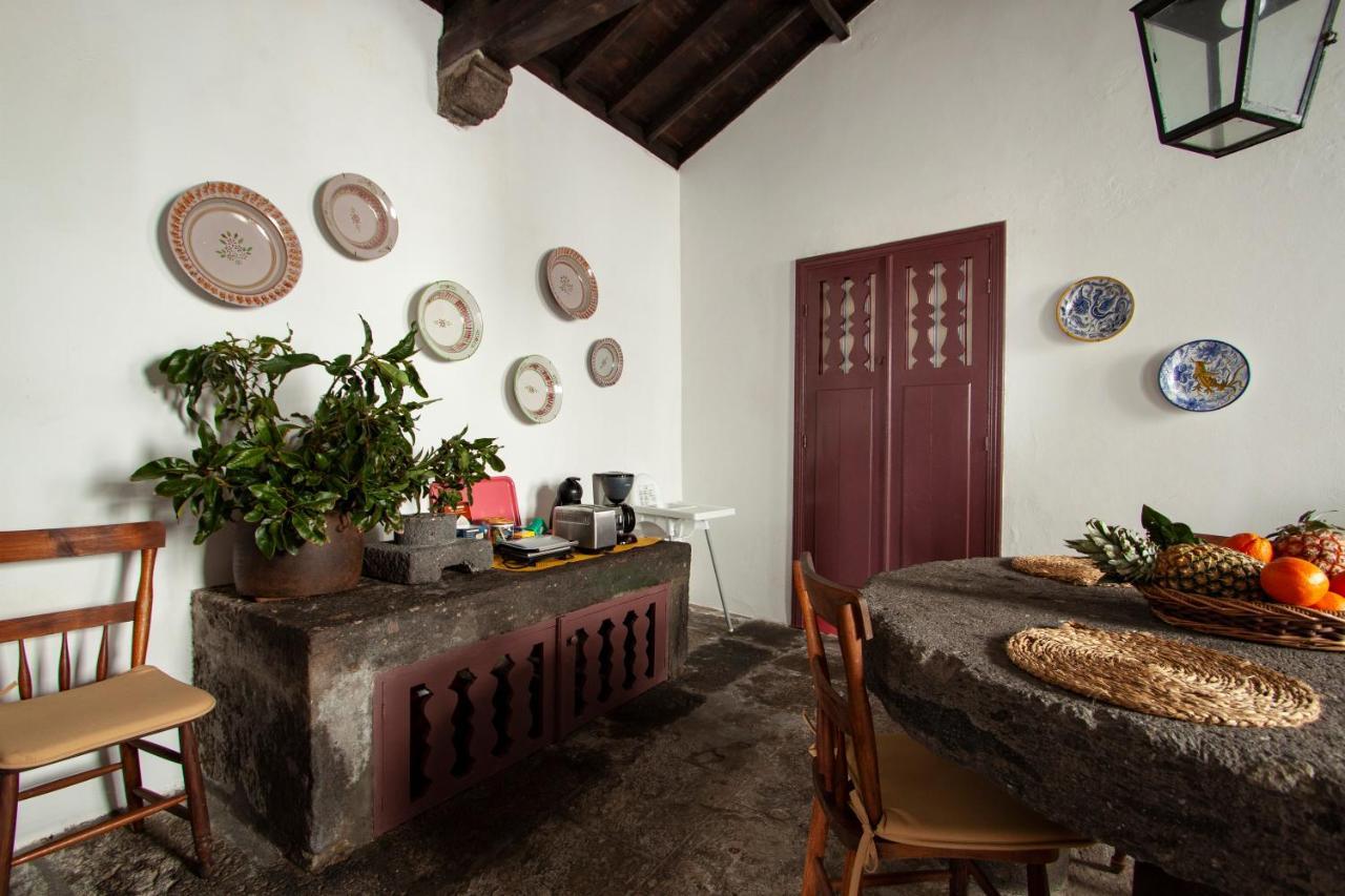 Casa Senhora Das Necessidades Ponta Delgada  Luaran gambar