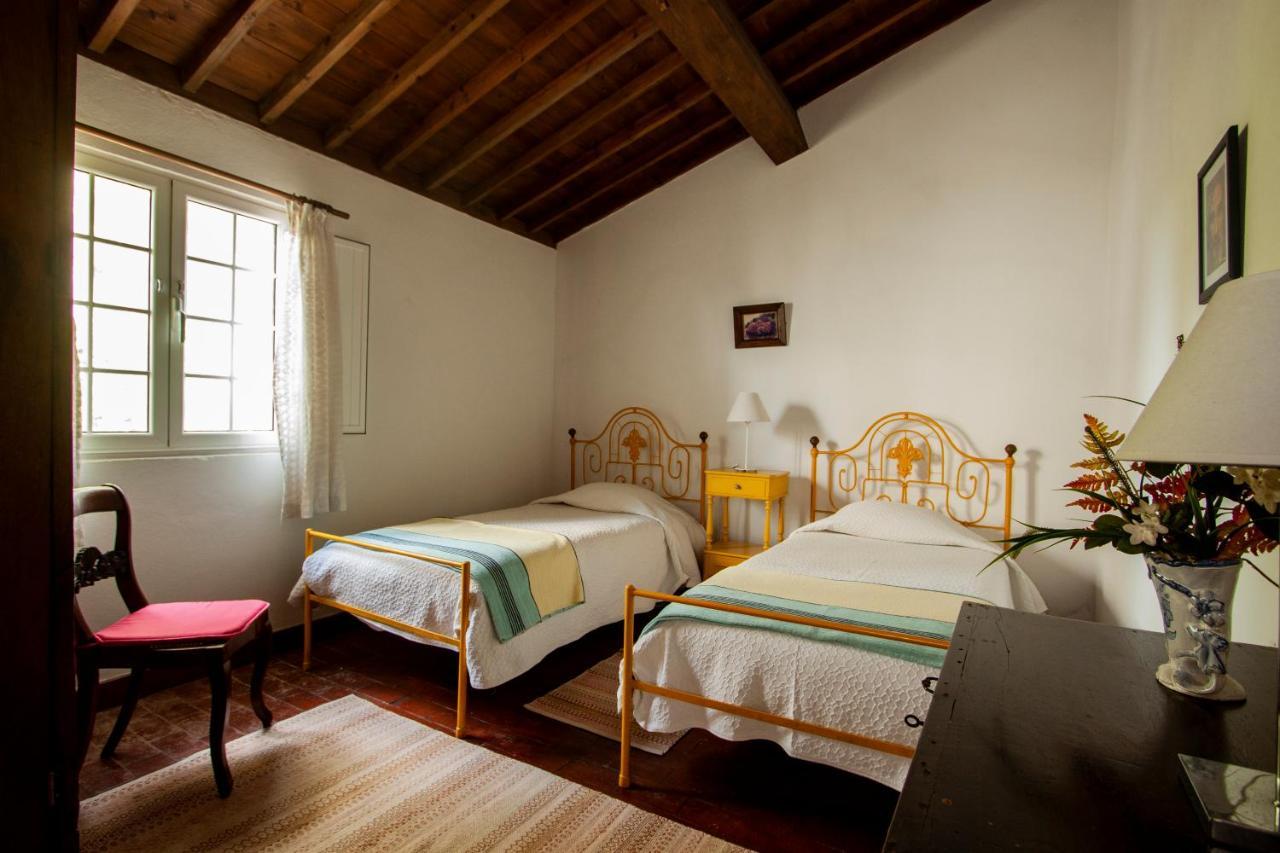 Casa Senhora Das Necessidades Ponta Delgada  Luaran gambar